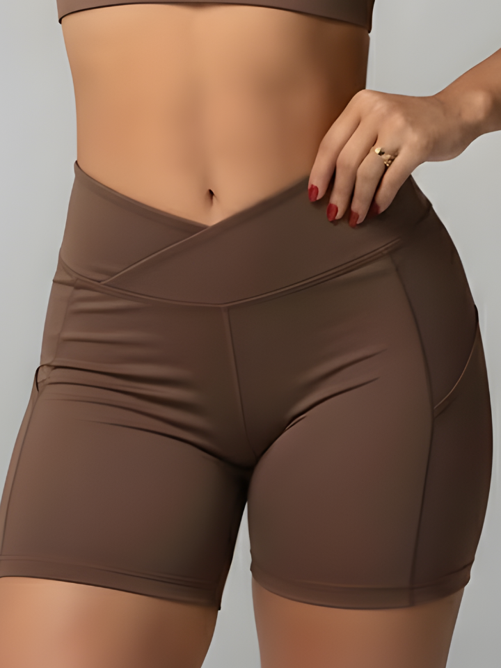 Short cycliste chocolat – taille croisée
